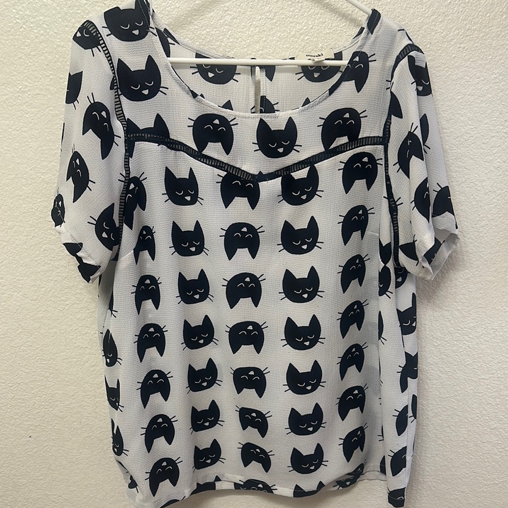 Women's Cat Print Top - Black and White